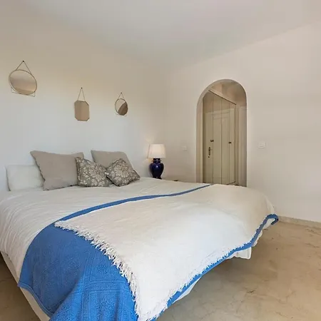 Charming Andalusian Style Flat Pool, Golf And Parking Sitio de Calahonda
