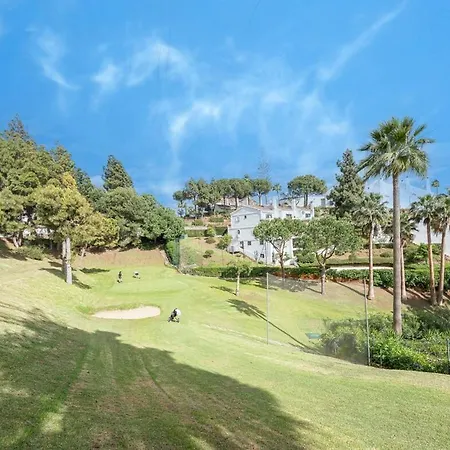 Charming Andalusian Style Flat Pool, Golf And Parking Apartment *
