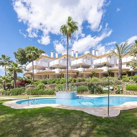 Charming Andalusian Style Flat Pool, Golf And Parking Sitio de Calahonda