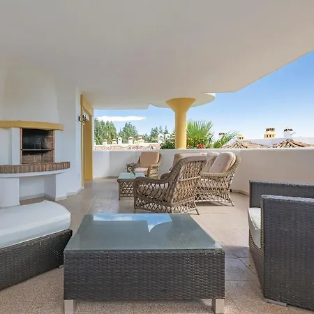 Charming Andalusian Style Flat Pool, Golf And Parking
