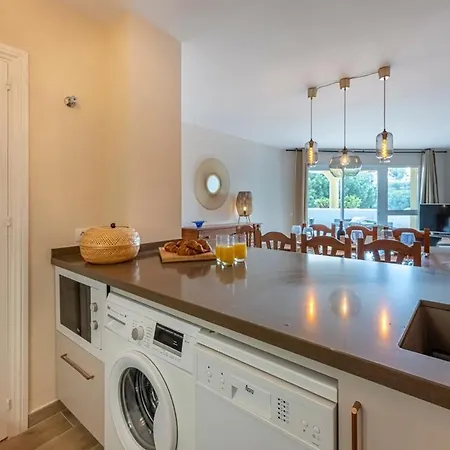 Charming Andalusian Style Flat Pool, Golf And Parking Apartment *