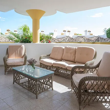 Charming Andalusian Style Flat Pool, Golf And Parking Apartment