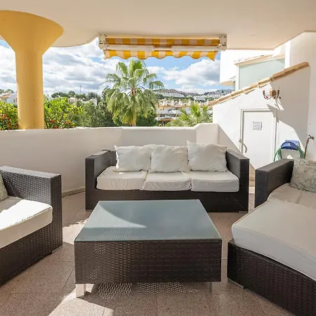 Charming Andalusian Style Flat Pool, Golf And Parking Apartment Sitio de Calahonda