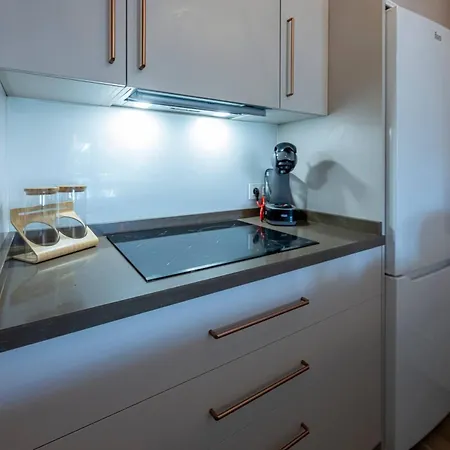 Charming Andalusian Style Flat Pool, Golf And Parking Lejlighed